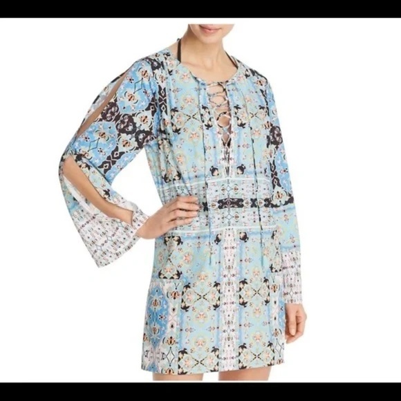 New Nanette Lepore Azulejos Swim Coverup (19) - Picture 1 of 7